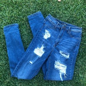 Fashion Nova Heavy Lifting Jeans